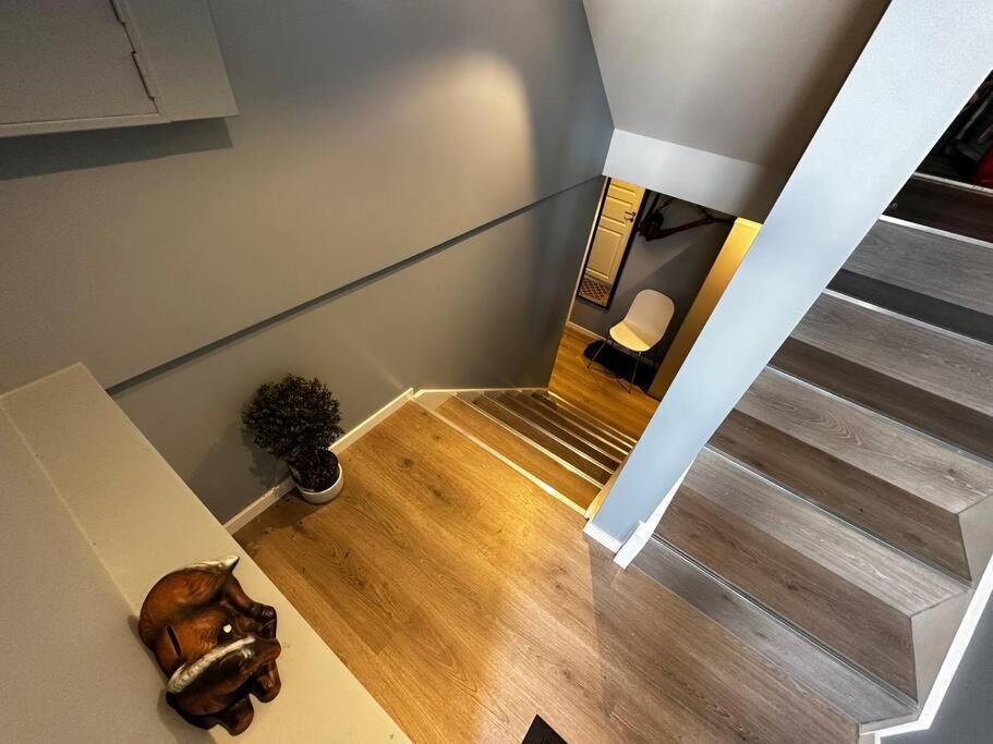 Basement Apartment With Parking Alesund Exterior photo